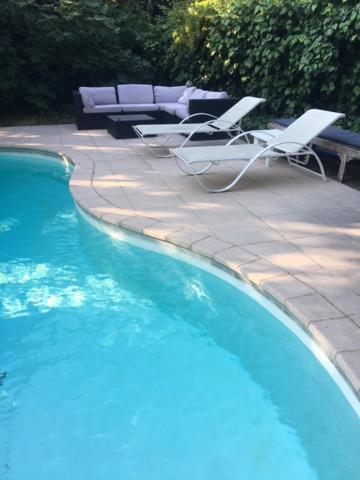 Apartamento Sérénity Chambre d'hôte au calme Des Maîtres Tibétains y ont sejourné 15 mn des plages Mougins Exterior foto